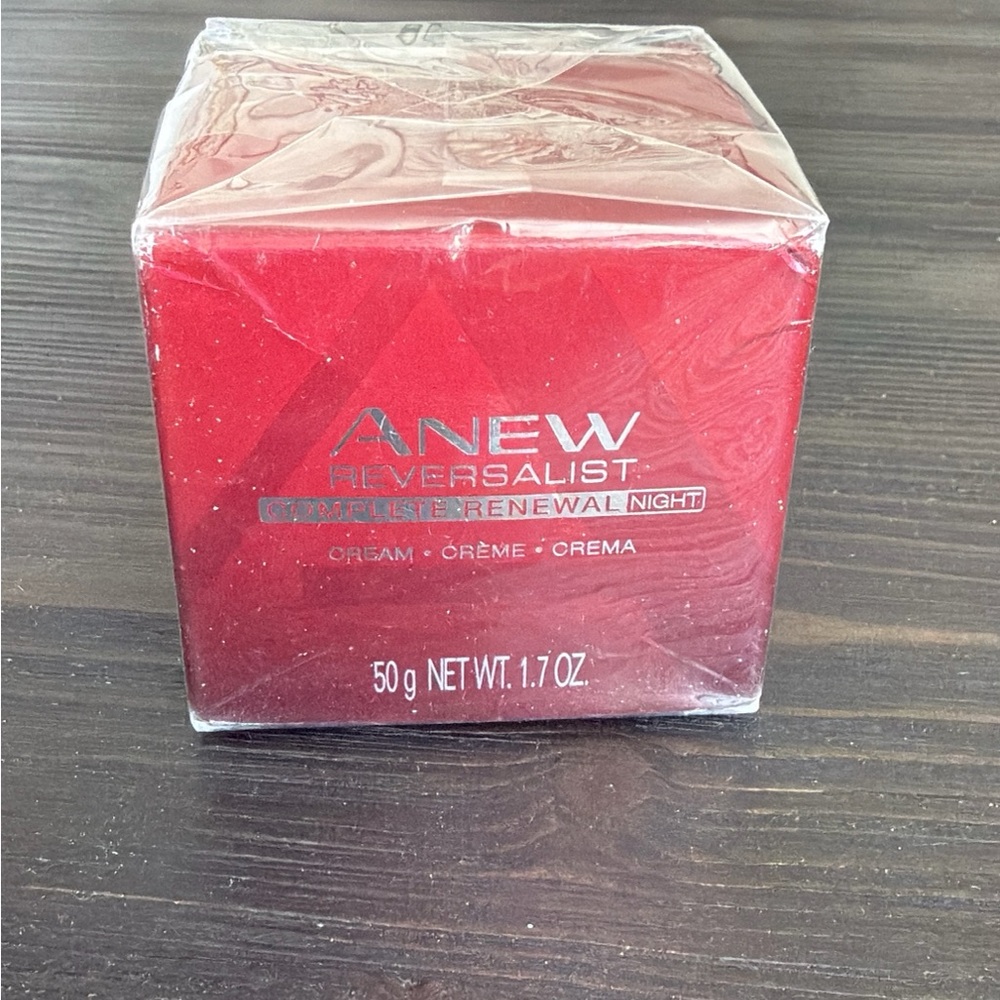 Avon Anew Reversalist Night Cream 1.7 Oz. New in Box